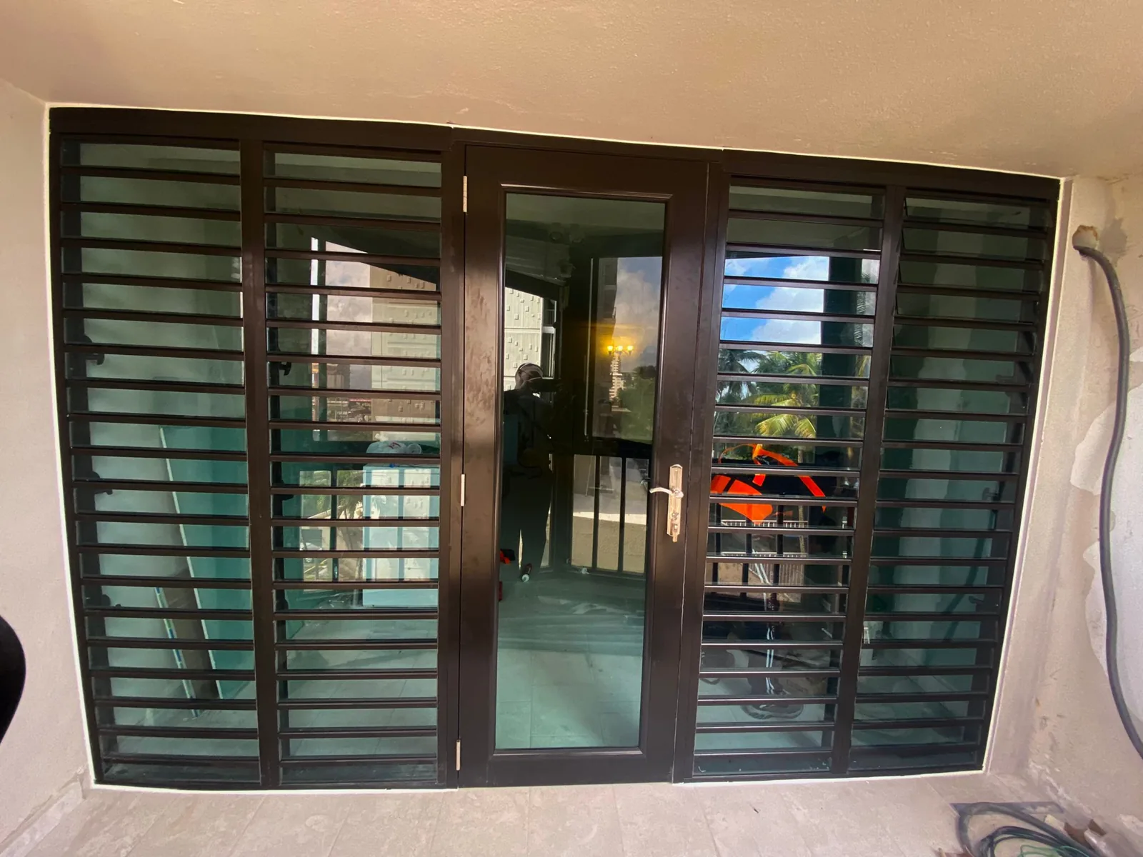 Terrace with black frames